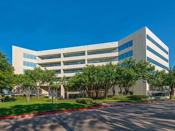 12603 Southwest Fwy, Stafford, TX 77477